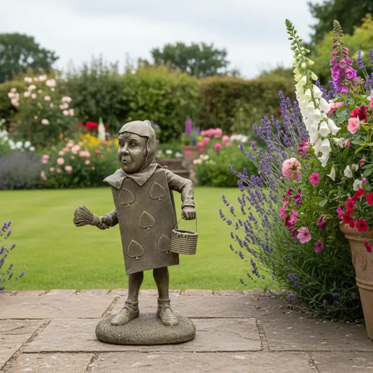 Distressed Finish Knave of Spades Garden Ornament