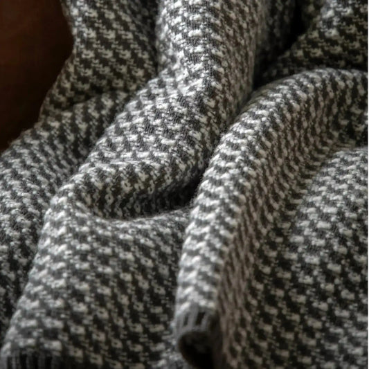 Grey Cross Knit Throw - The Farthing