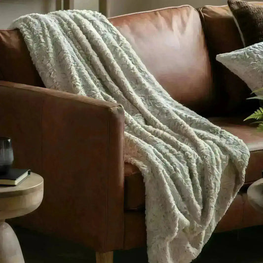 Super Soft Neutral Colour Faux Fur Throw - The Farthing