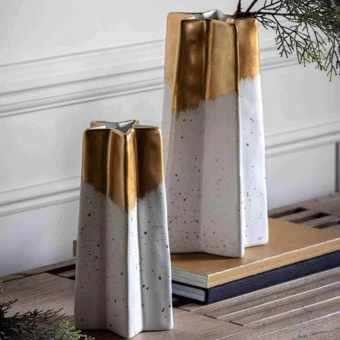 White and Gold Star Vase - Choice of Size - The Farthing