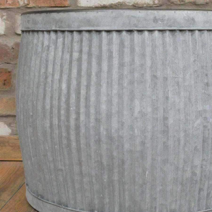 Rustic Distressed Wider Fluted Planter Set - 3 Tubs - The Farthing