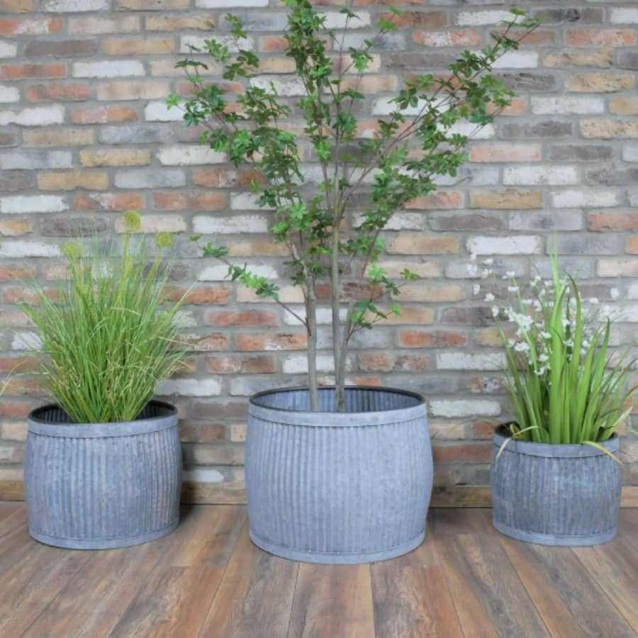 Metal Planters: Elevate Your Home and Garden with Style and Purpose - The Farthing