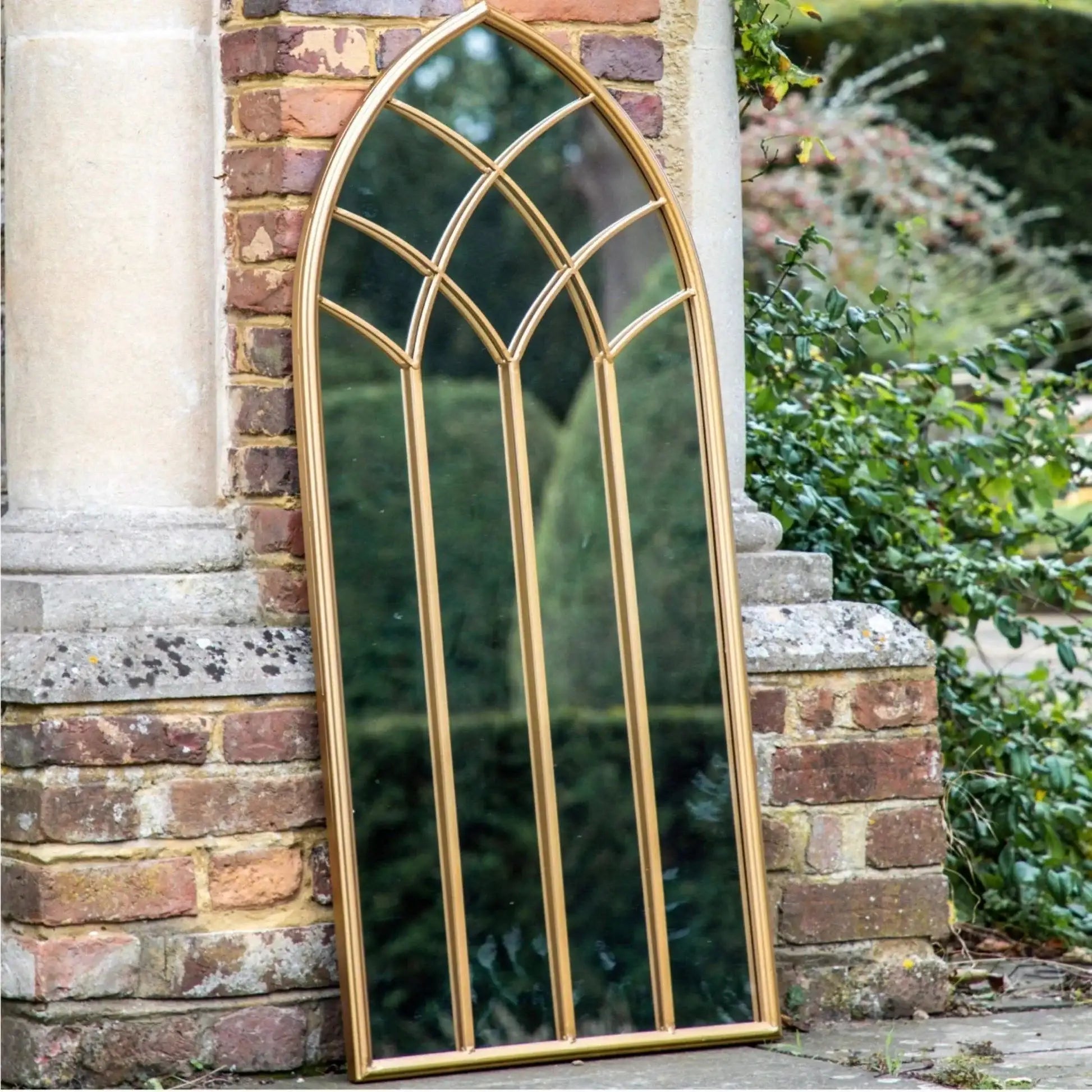 Garden Mirror Magic