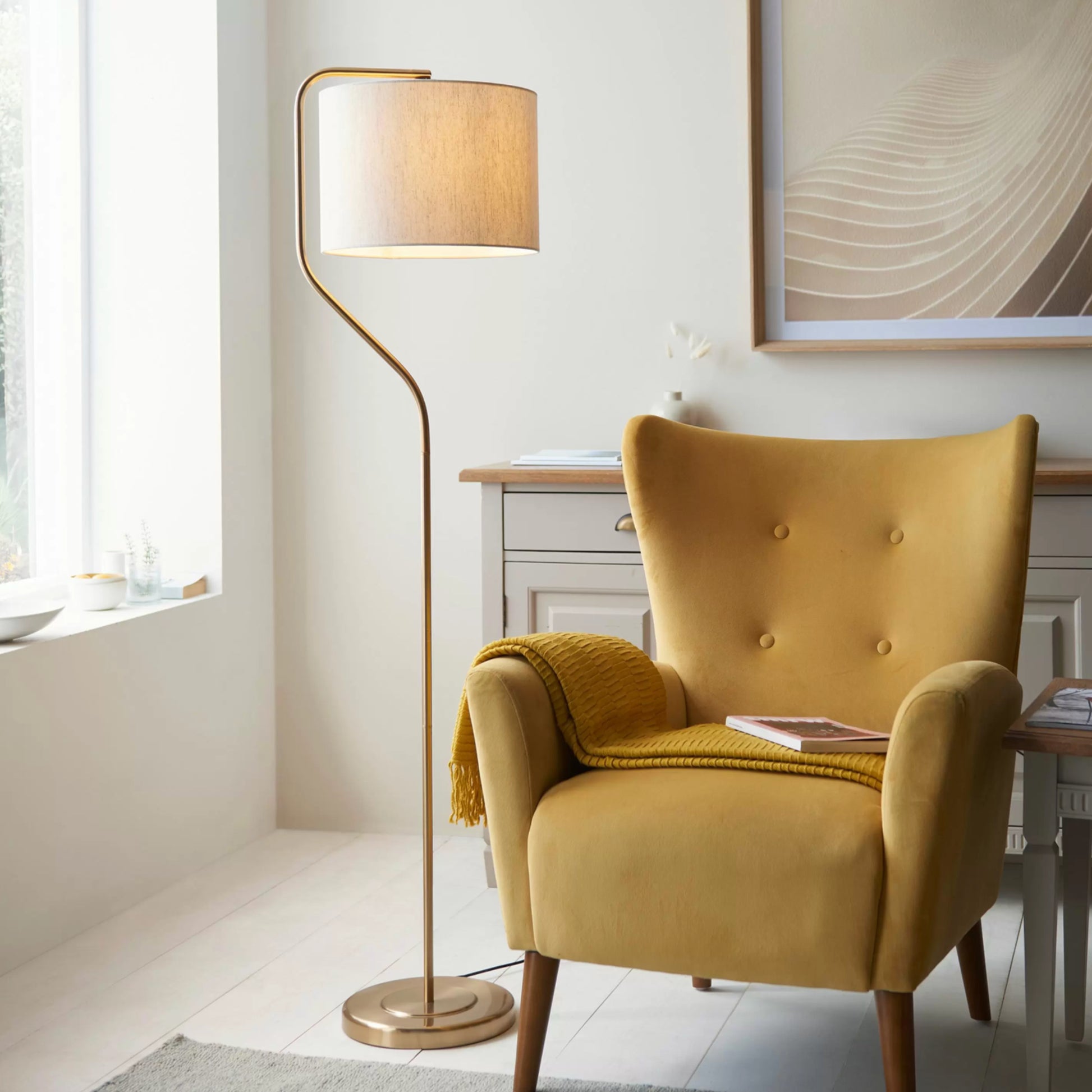 Aged Brass & Tillable Linen Shade Floor Lamp