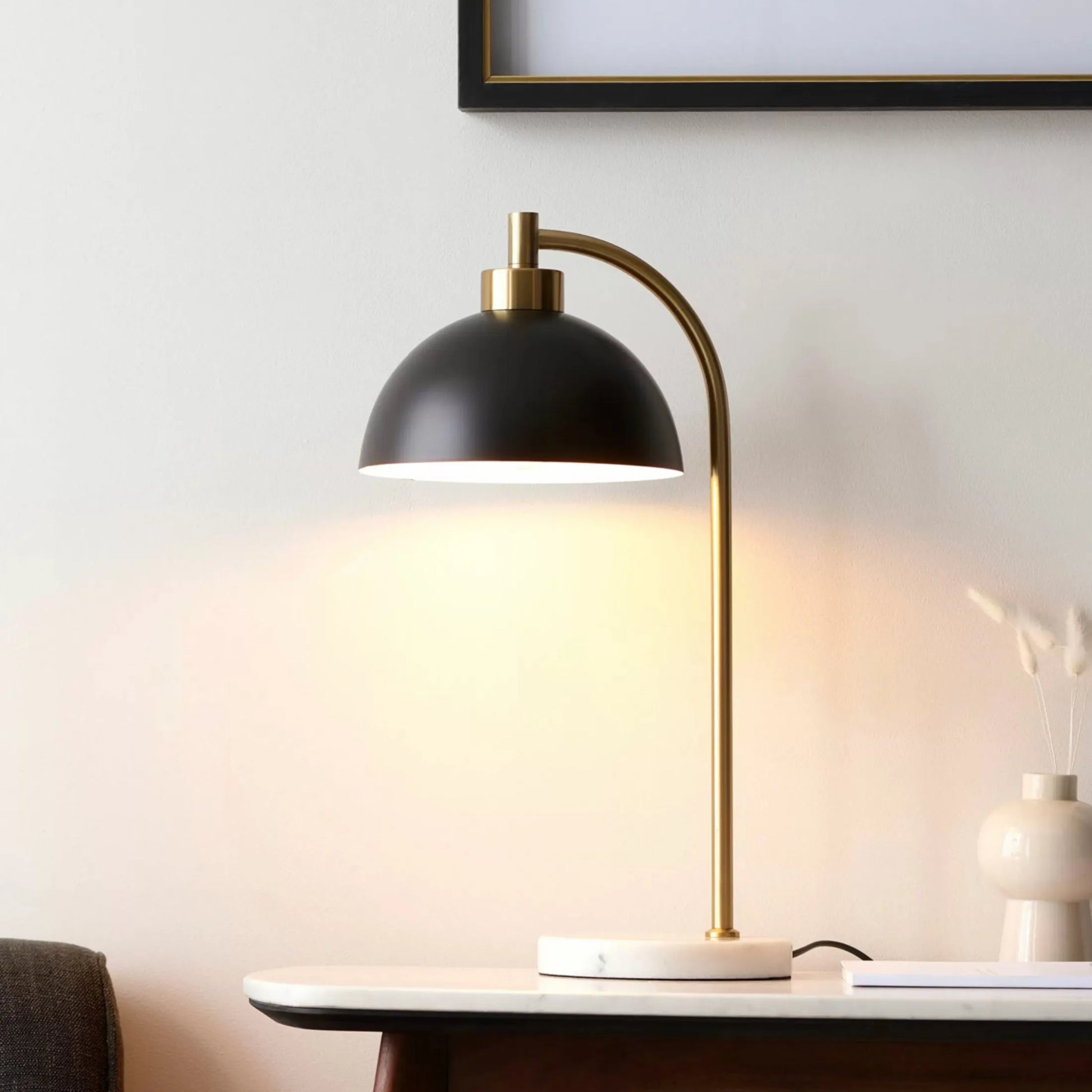 Black & Brass Mable Base Dome Table Lamp 3