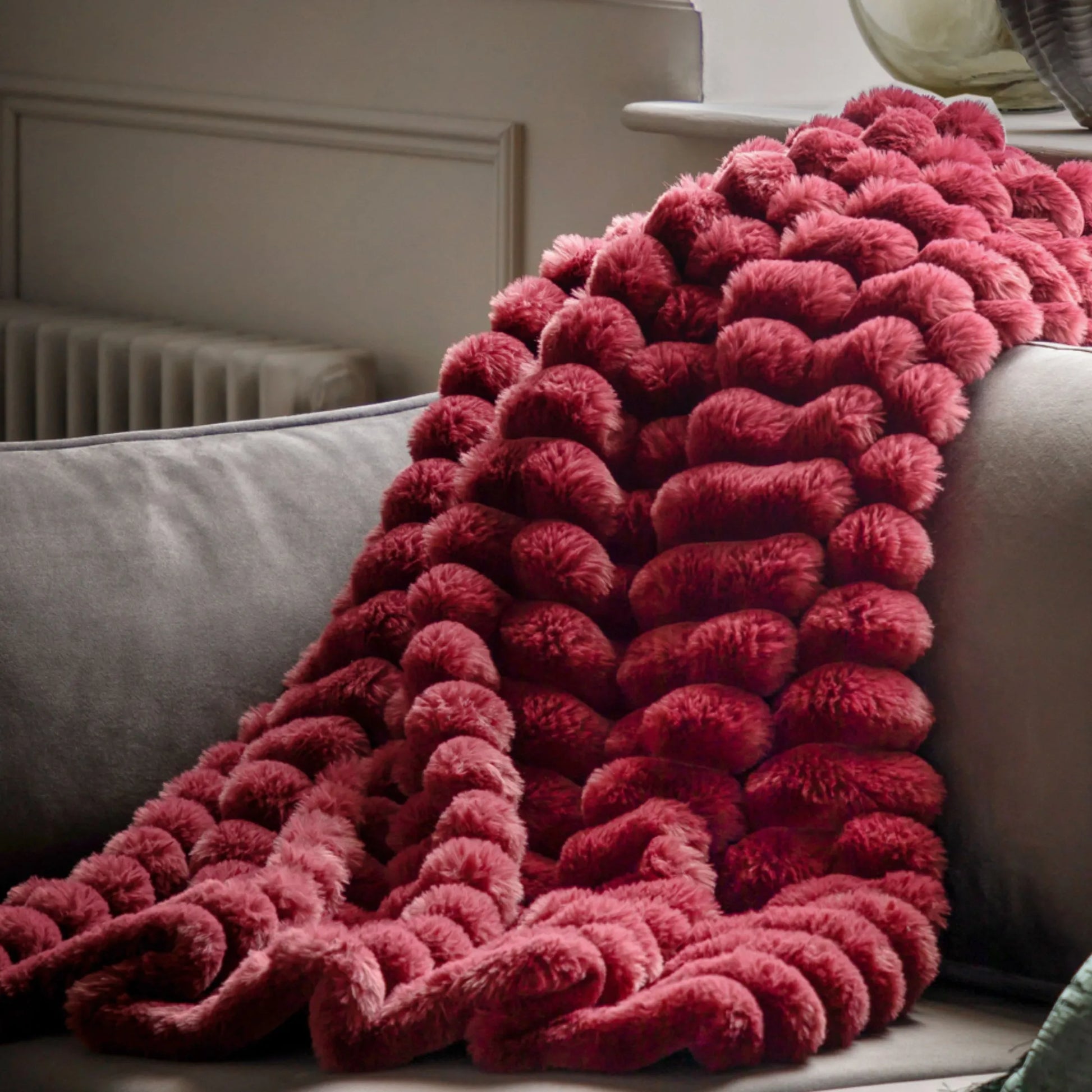 Burgundy Ribbed Faux Fur Throw 1