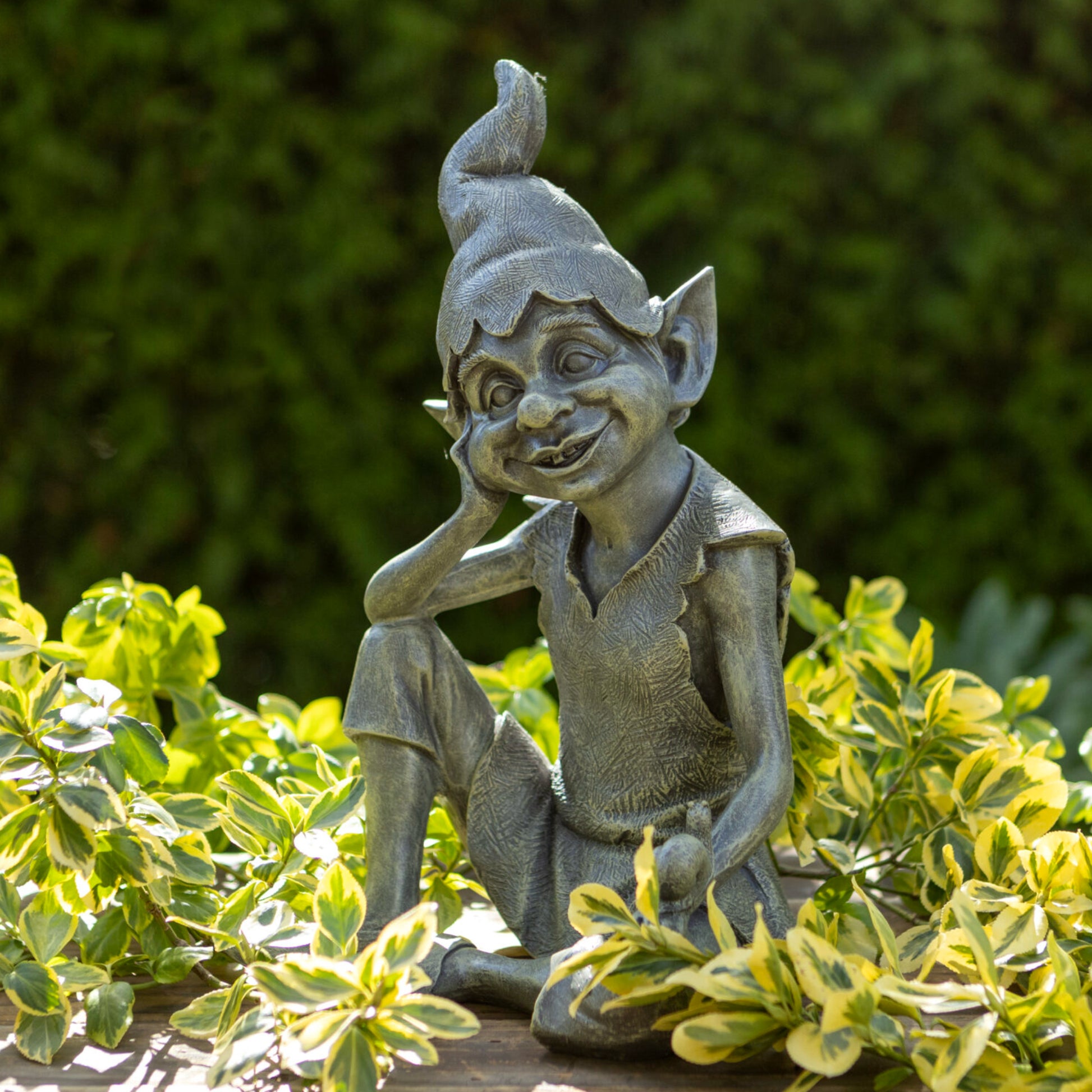 Distressed Finish Garden Sitting Pixie Ornament 2