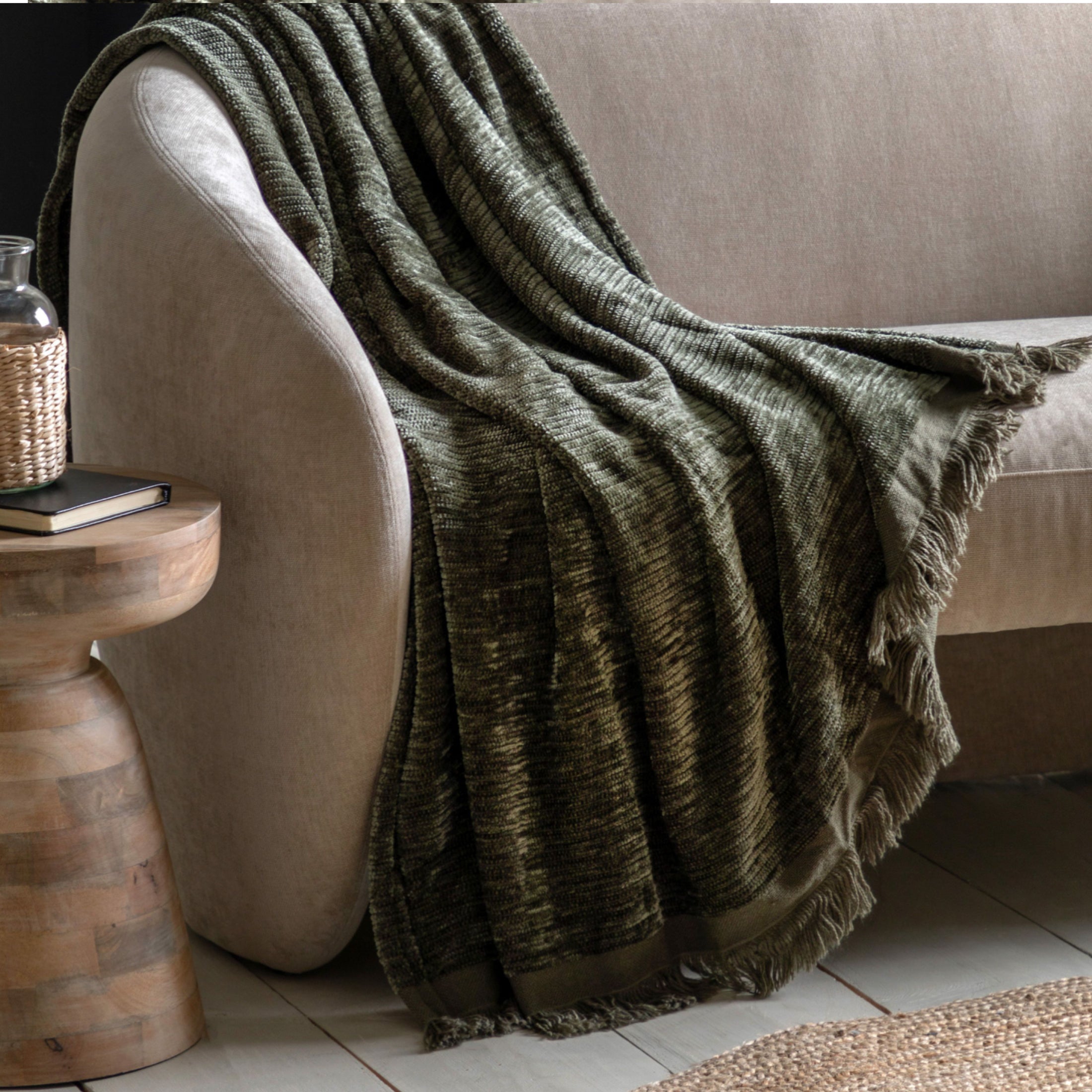 Green Chenille Fringed Throw 54