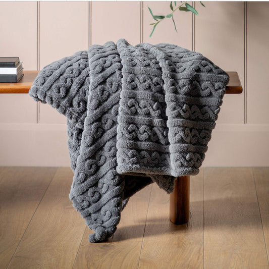 Grey Chunky Extra Soft Cable Texture Throw - The Farthing