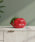 hot lips vase