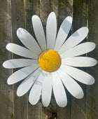 Large White Daisy Garden Wall Art 5