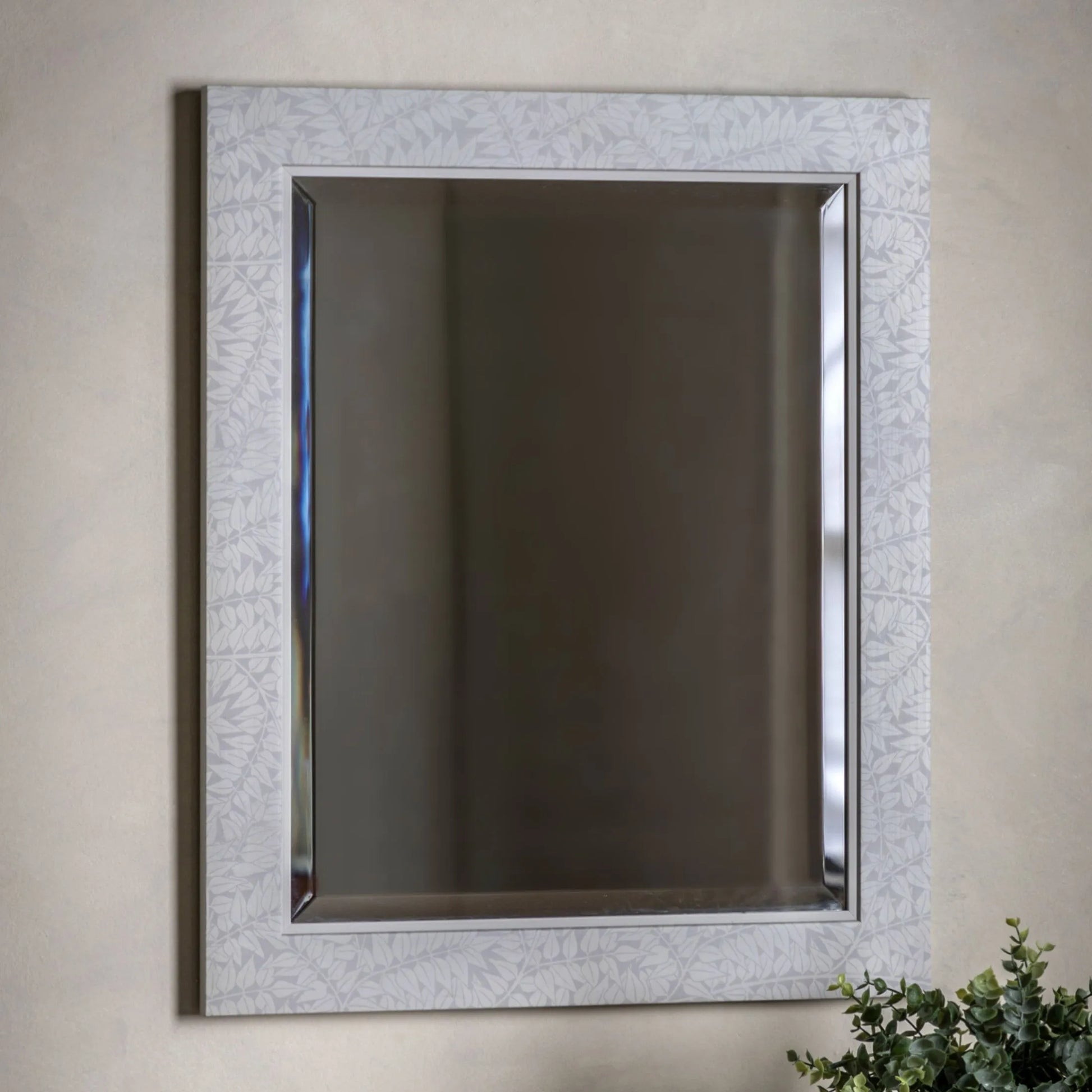 Leaf Pattern Edge Wall Mirror 4