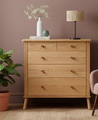 oak chest of drawers