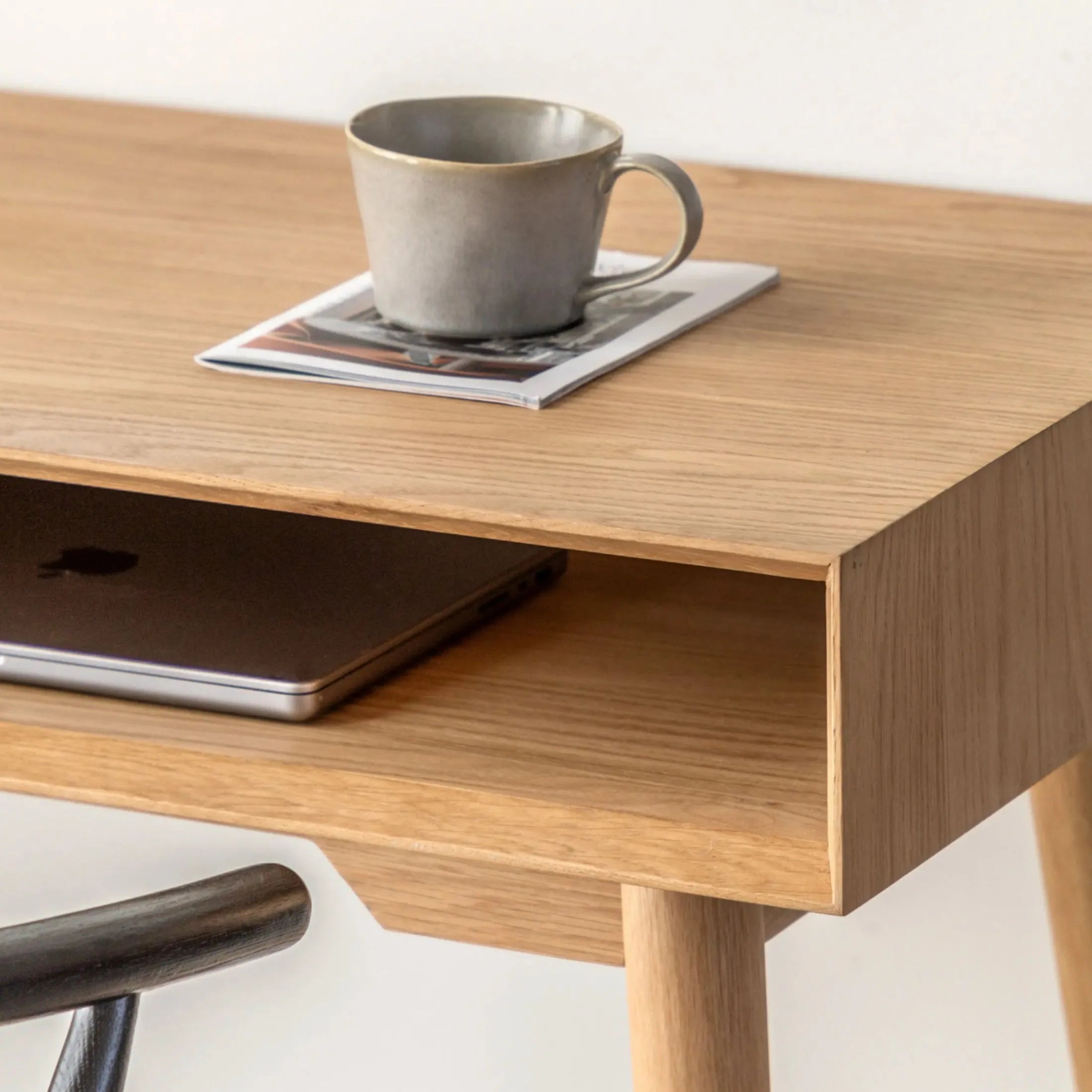 Oak Chevron Fronted 1 Drawer Desk