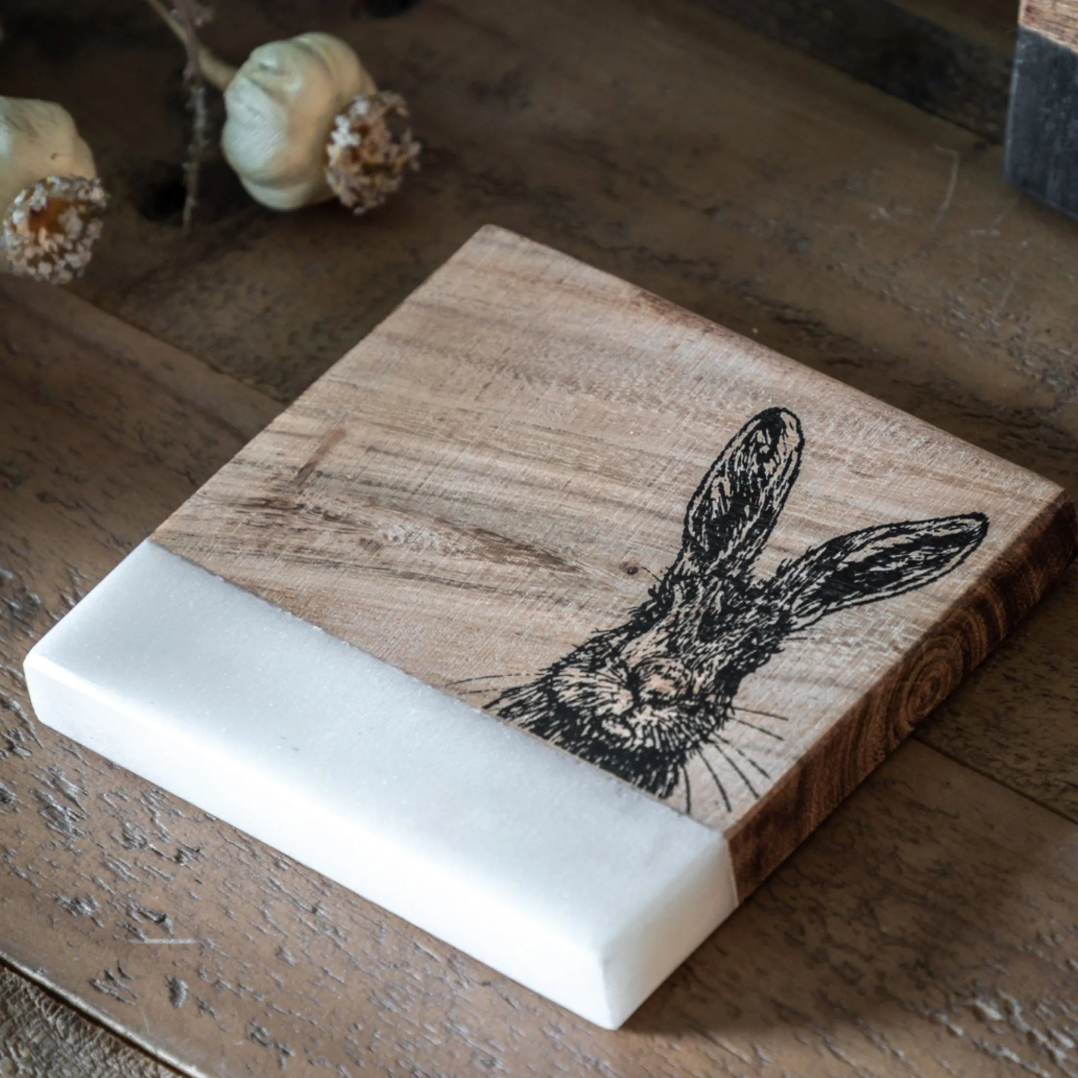 Set of 4 White Marble & Wood Hare Coasters 4