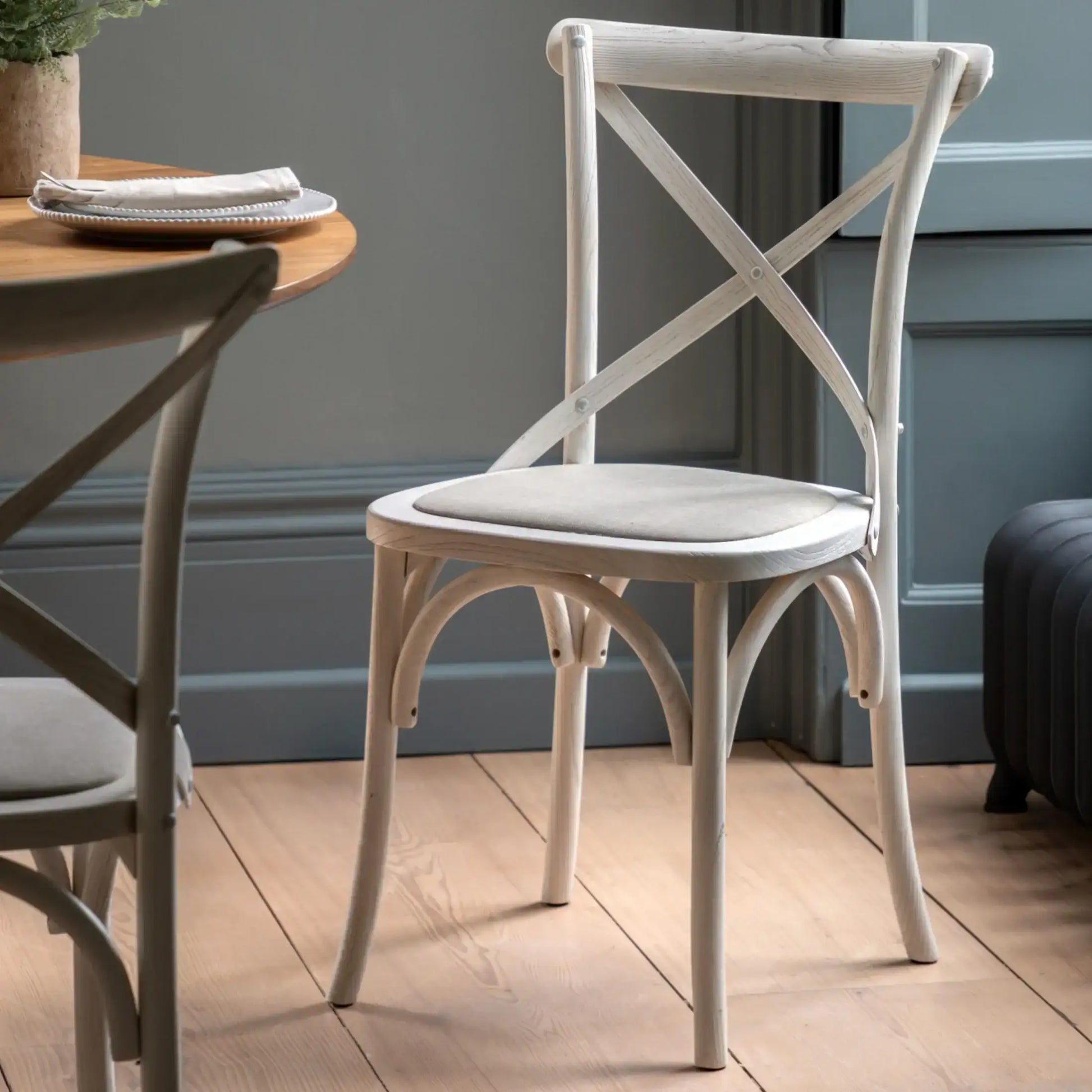Set of Two Distressed White Wood Cross Back Dining Chairs 2