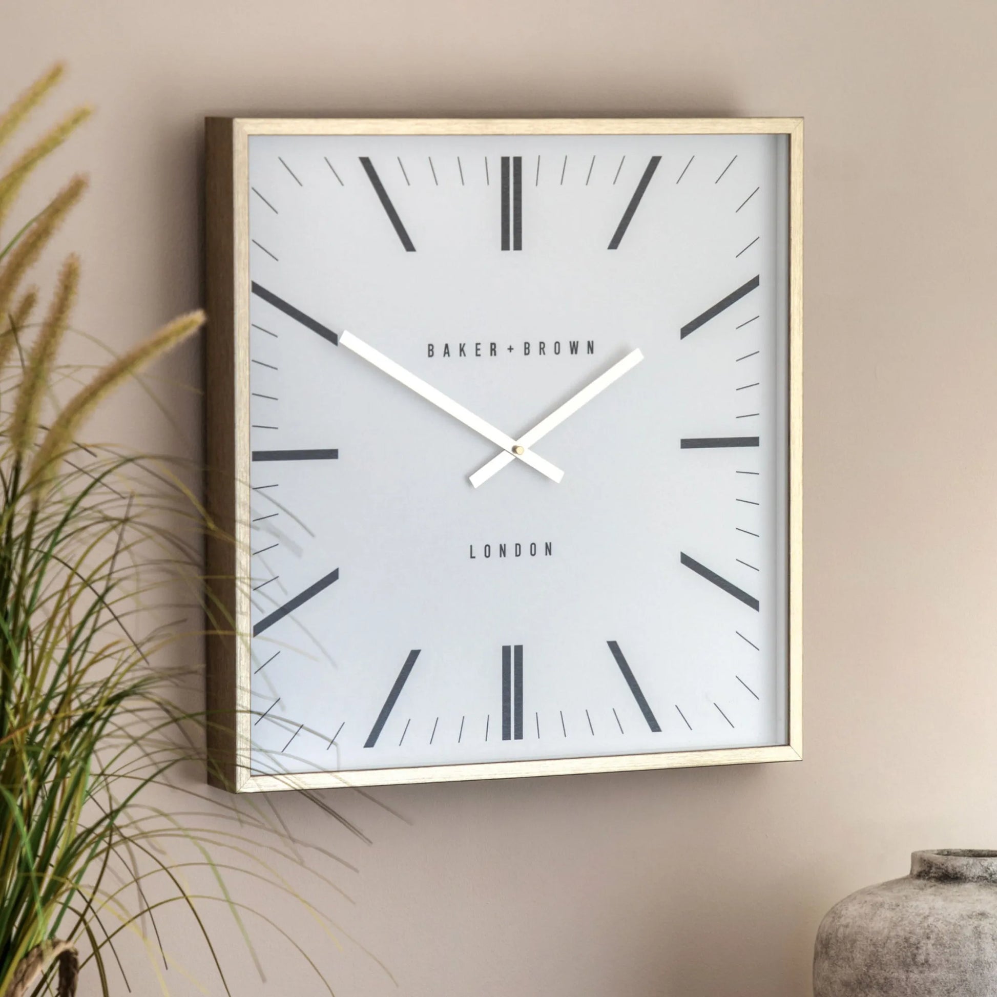 Square Gold Frame Sleek Wall Clock FARTHING 3