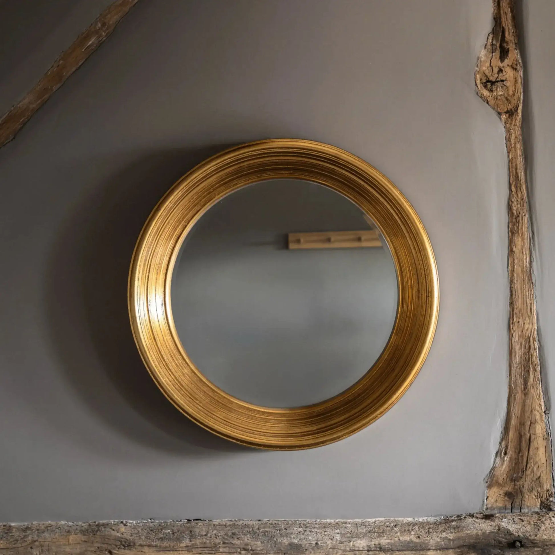 Stunning Gold Edged Round Wall Mirror 44