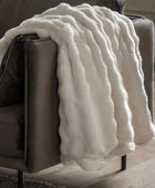 Super Soft Cream Faux Fur Throw 1