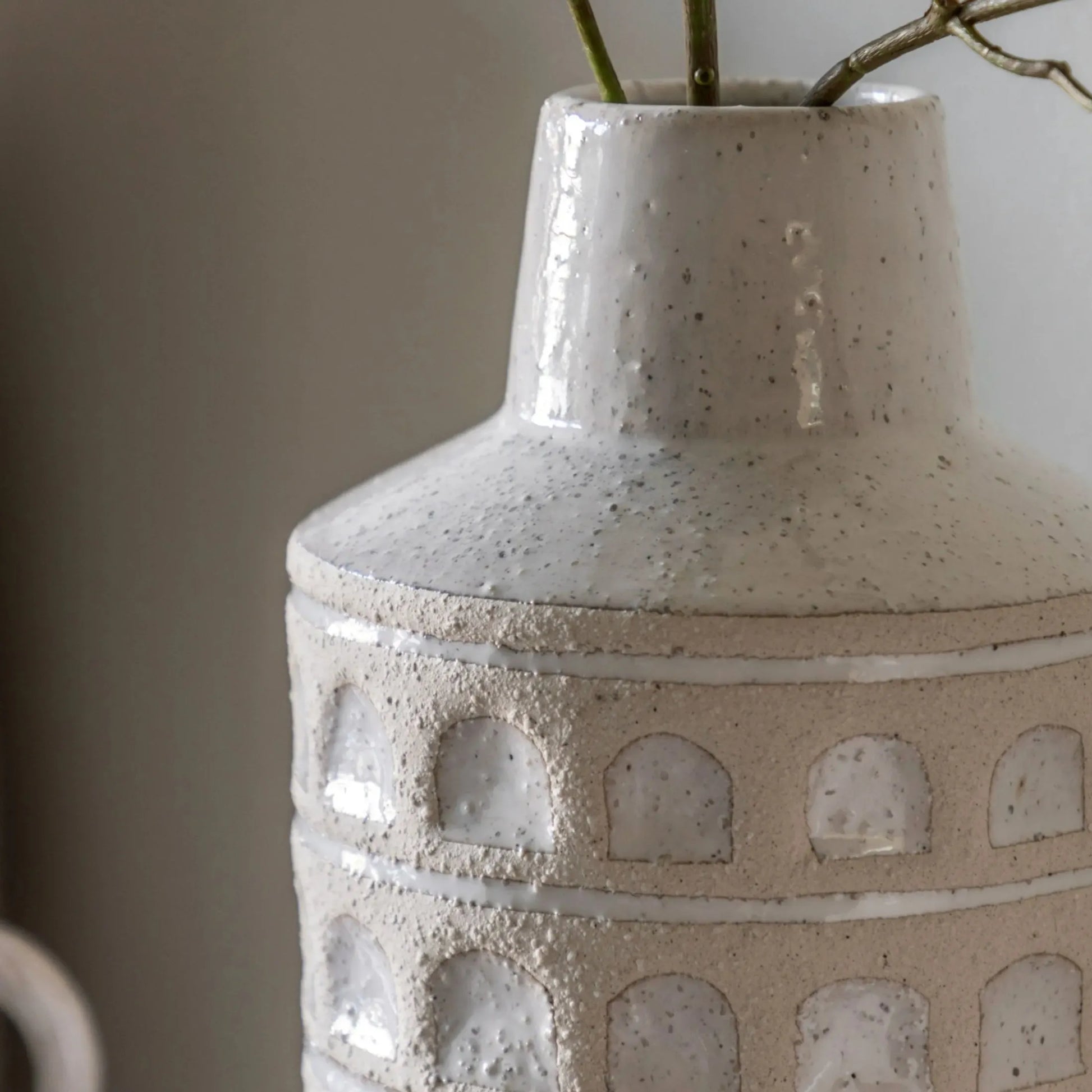 White Textured Finish Inca Vase 4