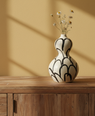 Black & Cream Curvaceous Vase
