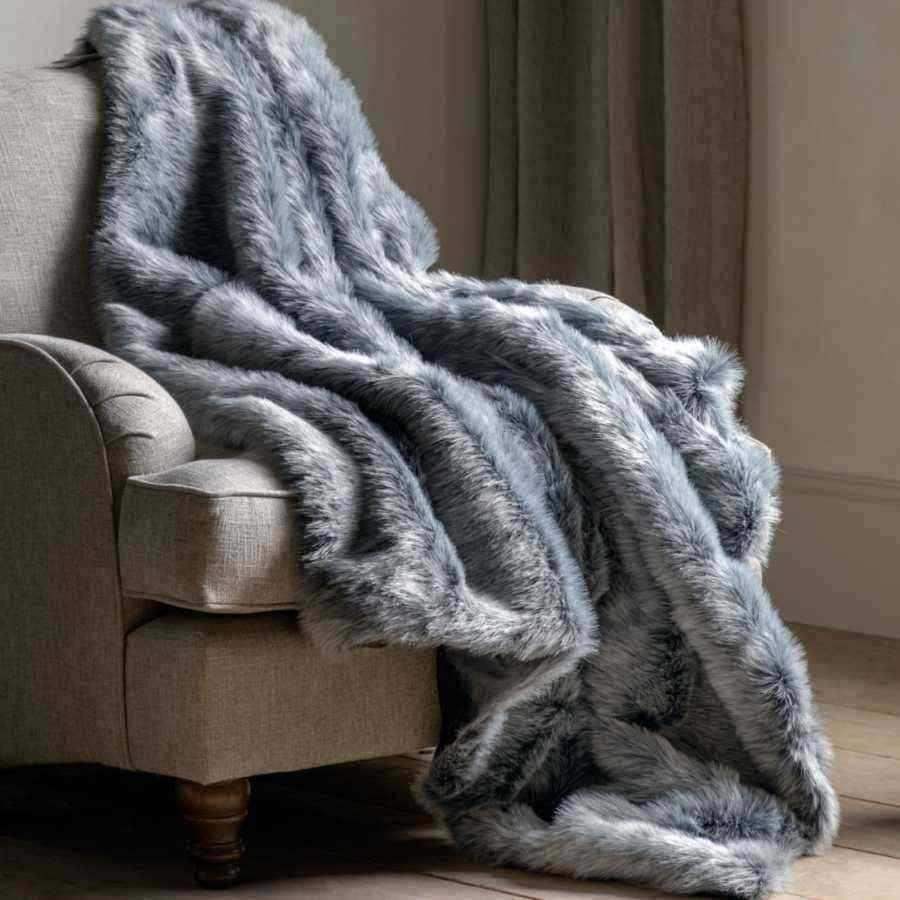 Deep Super Soft Grey Faux Fur Throw - The Farthing