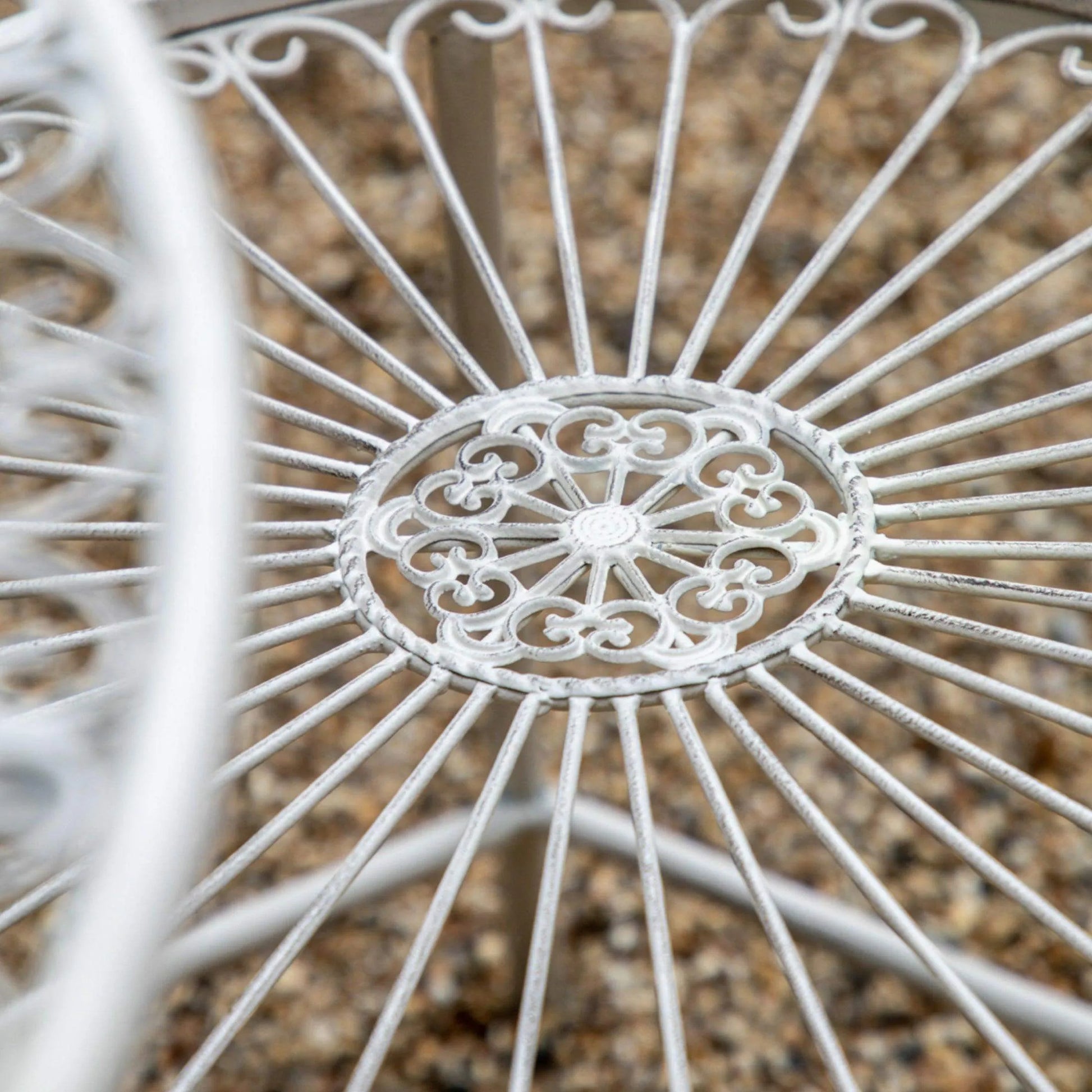 Distressed Vanilla Traditional Metal 2 Seater Bistro Set - The Farthing