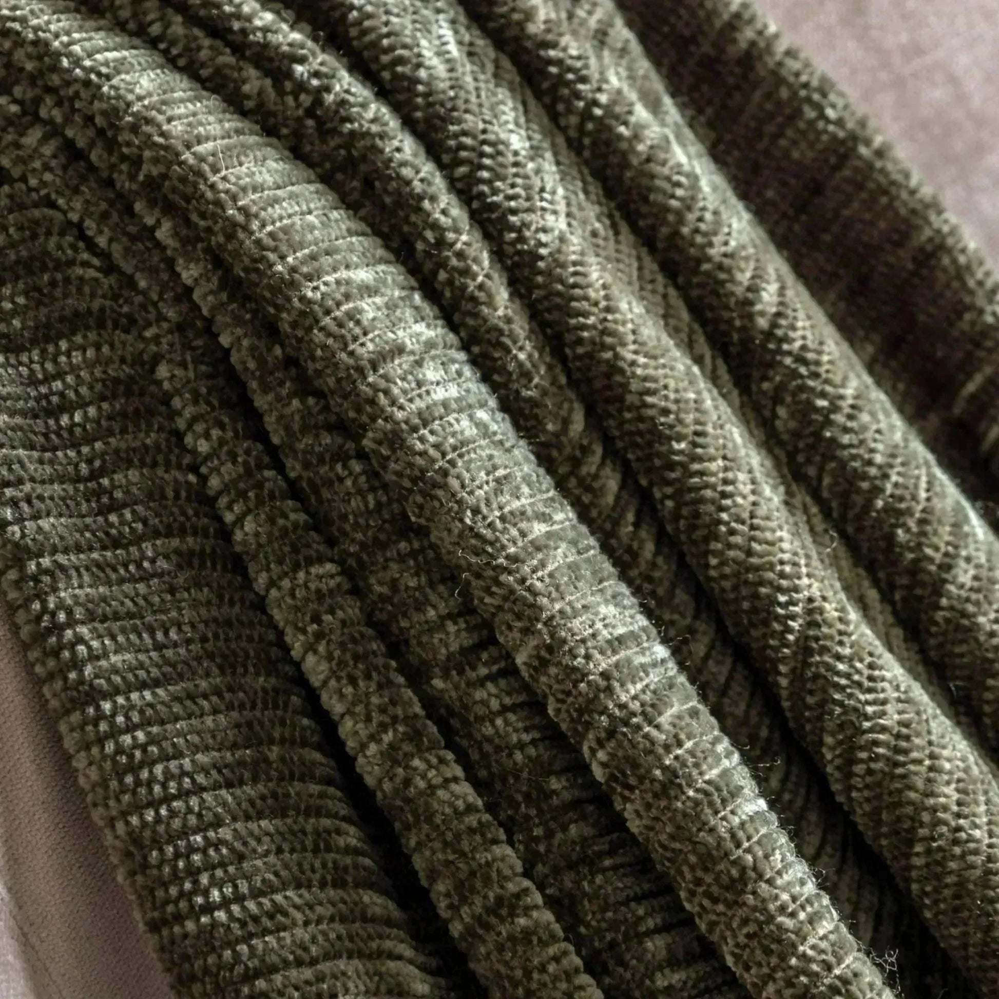 Green Chenille Fringed Throw - The Farthing