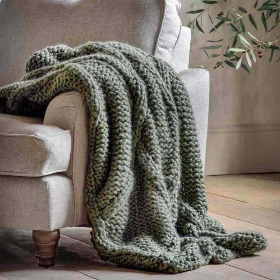 Green Chunky Cable Knitted Throw - The Farthing