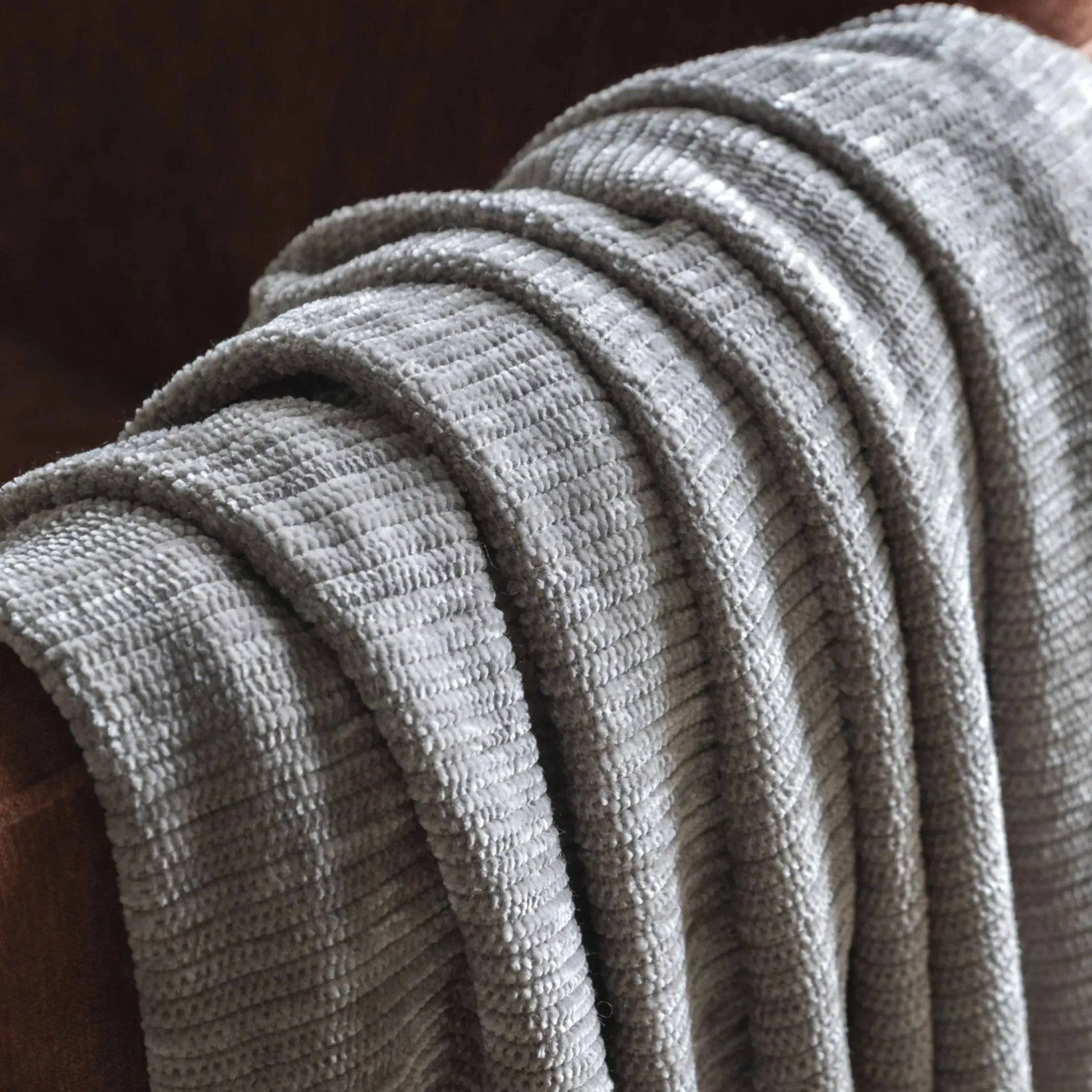 Grey Chenille Throw - The Farthing