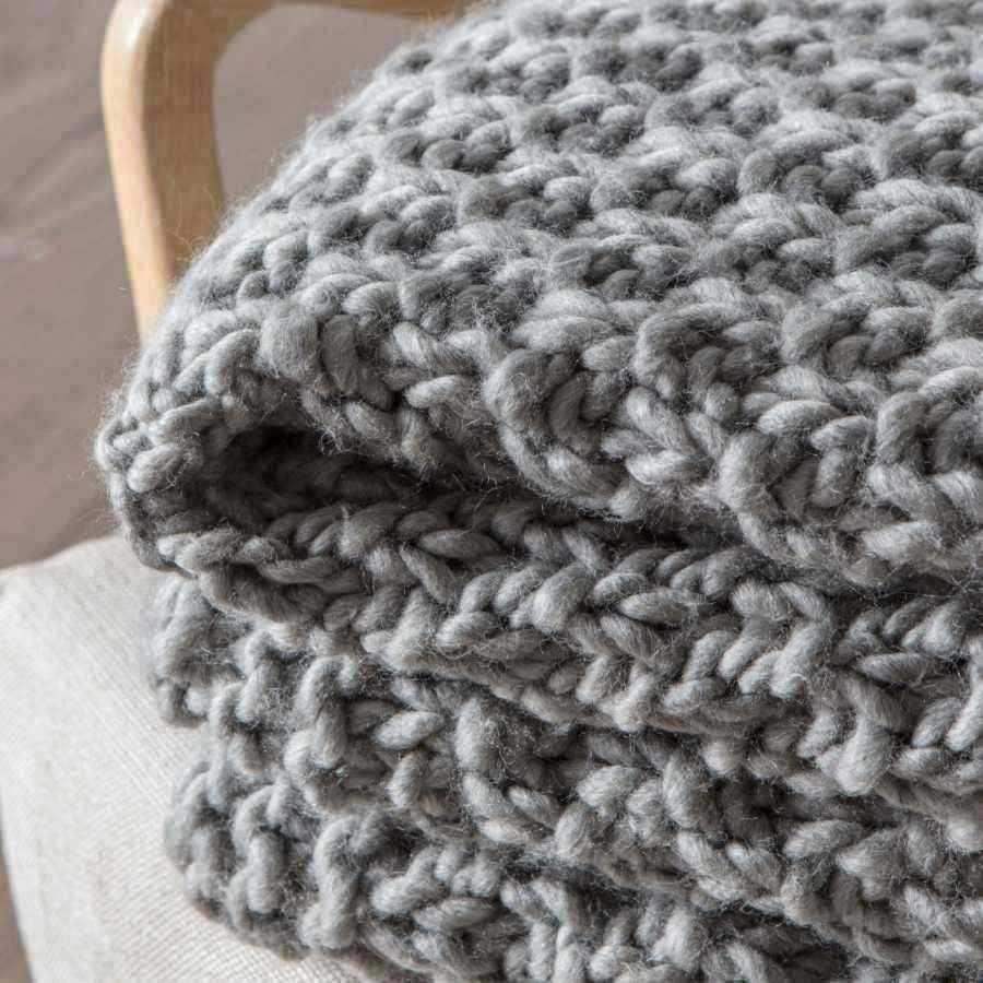 Grey Chunky Knitted Moss Stitched Throw - The Farthing