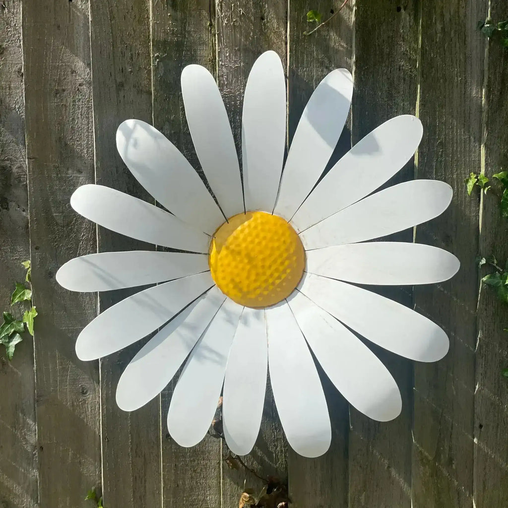 Lurrose Décoration Murale Marguerite Métal Suspendue Art de Jardin en Forgé Piquet de Fleur Décoratif Sculpture Murale Extérieure et Intérieure pour Salon Jardin Balcon Cour Bureau