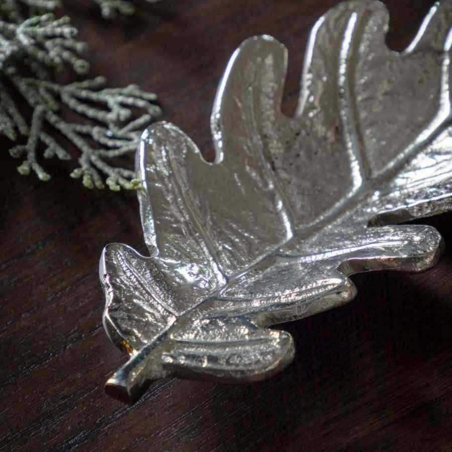 Set of 2 Cute Little Trinket Oak Leaf Dishes - The Farthing