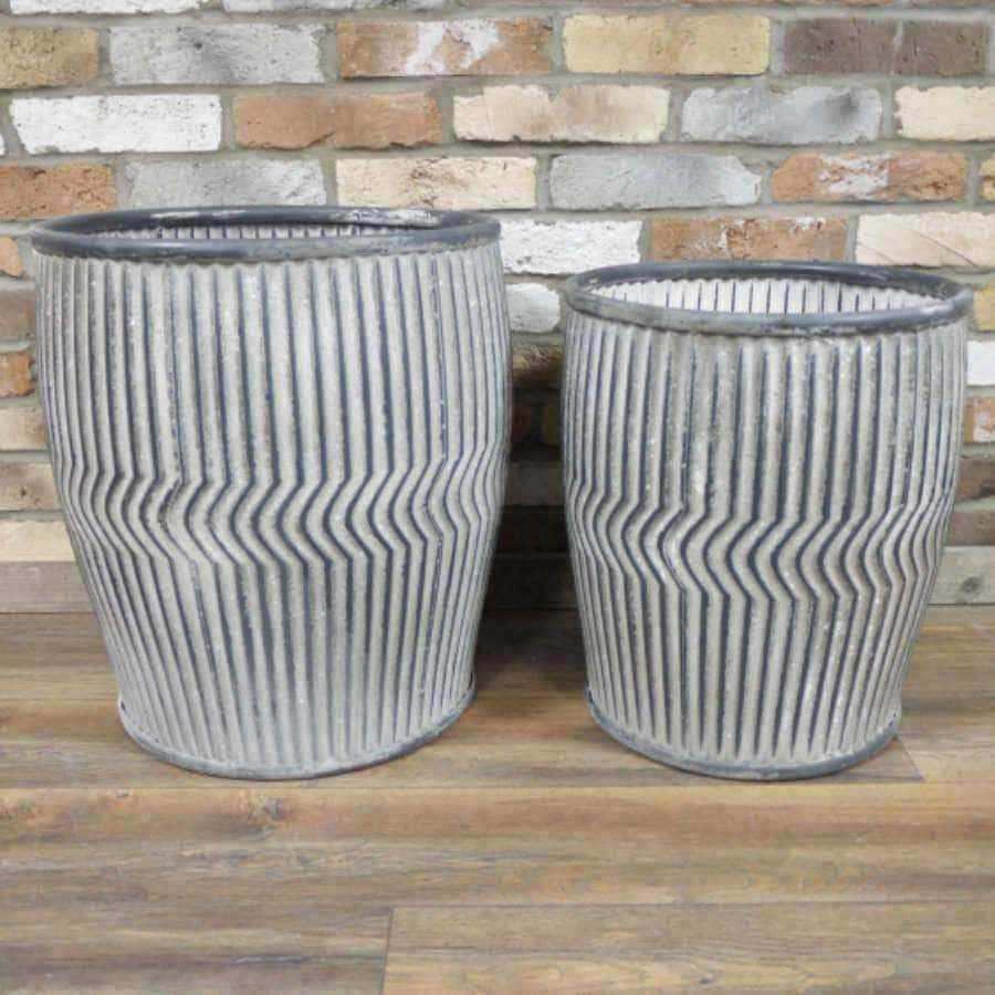 Set of 2 Large Rustic Ribbed Planters - The Farthing