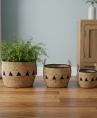 Set of 3 Black Triangular Design Seagrass Baskets