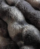 Super Soft Marbled Grey Faux Fur Throw - The Farthing