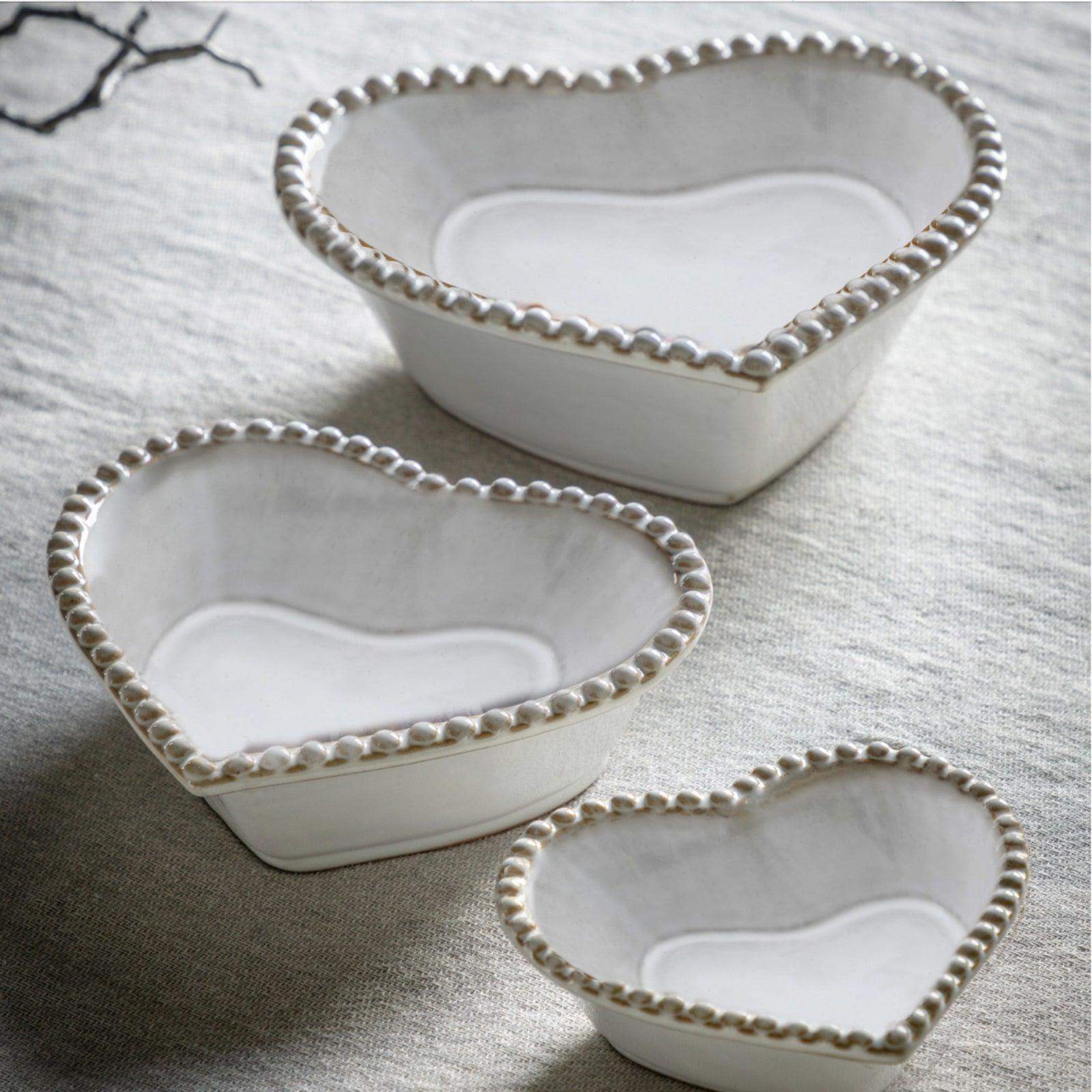 Set of 3 Stoneware Heart Shaped Bowls - The Farthing