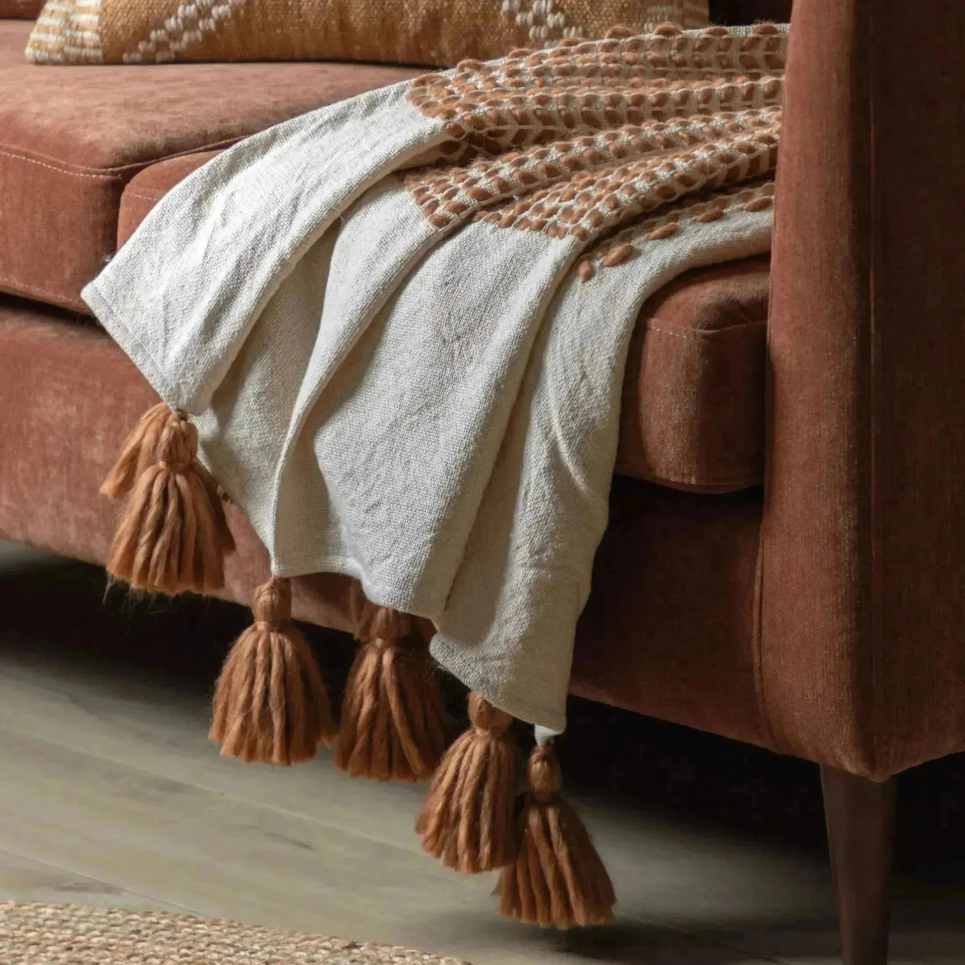 Woven Rust Toned Throw - The Farthing