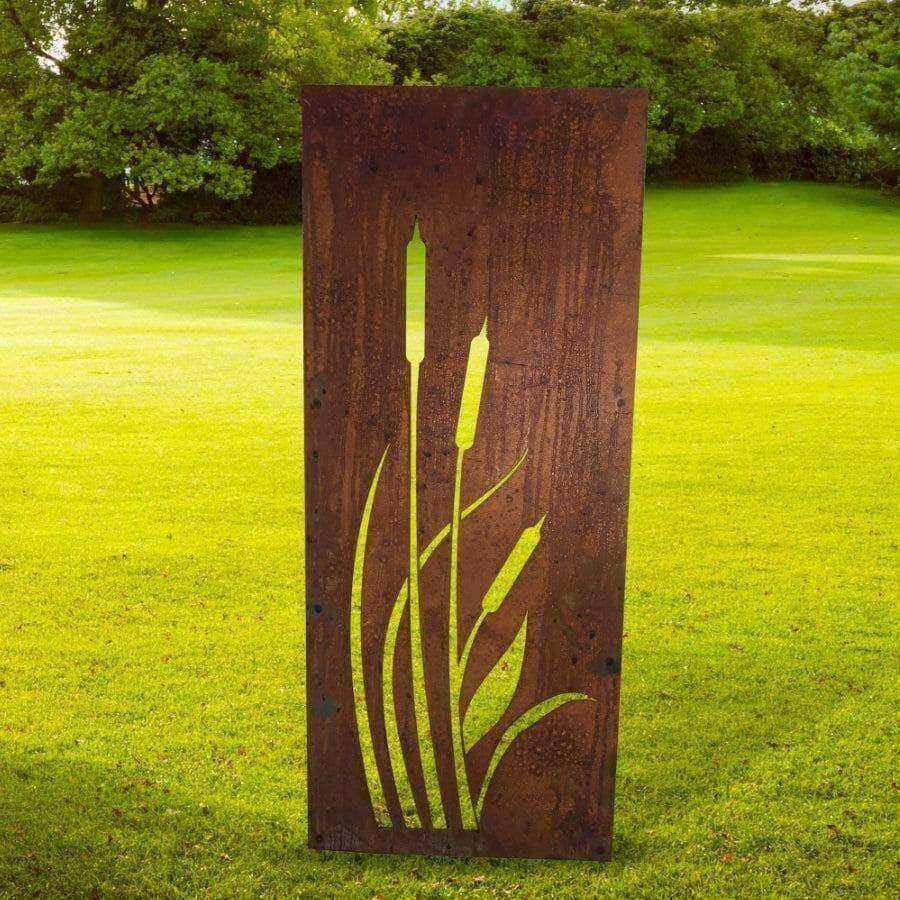 Decorative Rusty Bullrush Reed Garden Screen - Choice of size - The Farthing