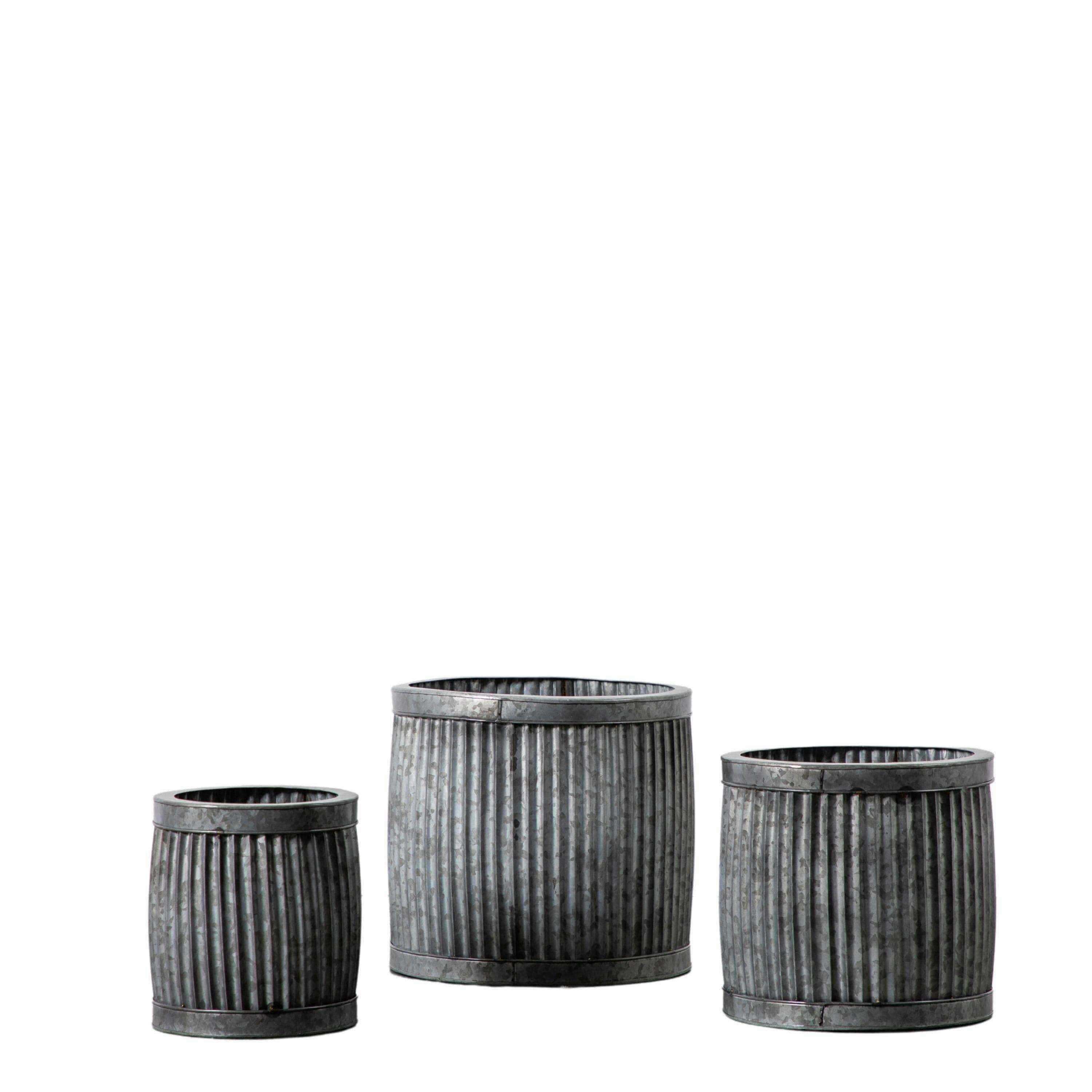 Distressed Metal Fluted Planter Set - 3 - The Farthing