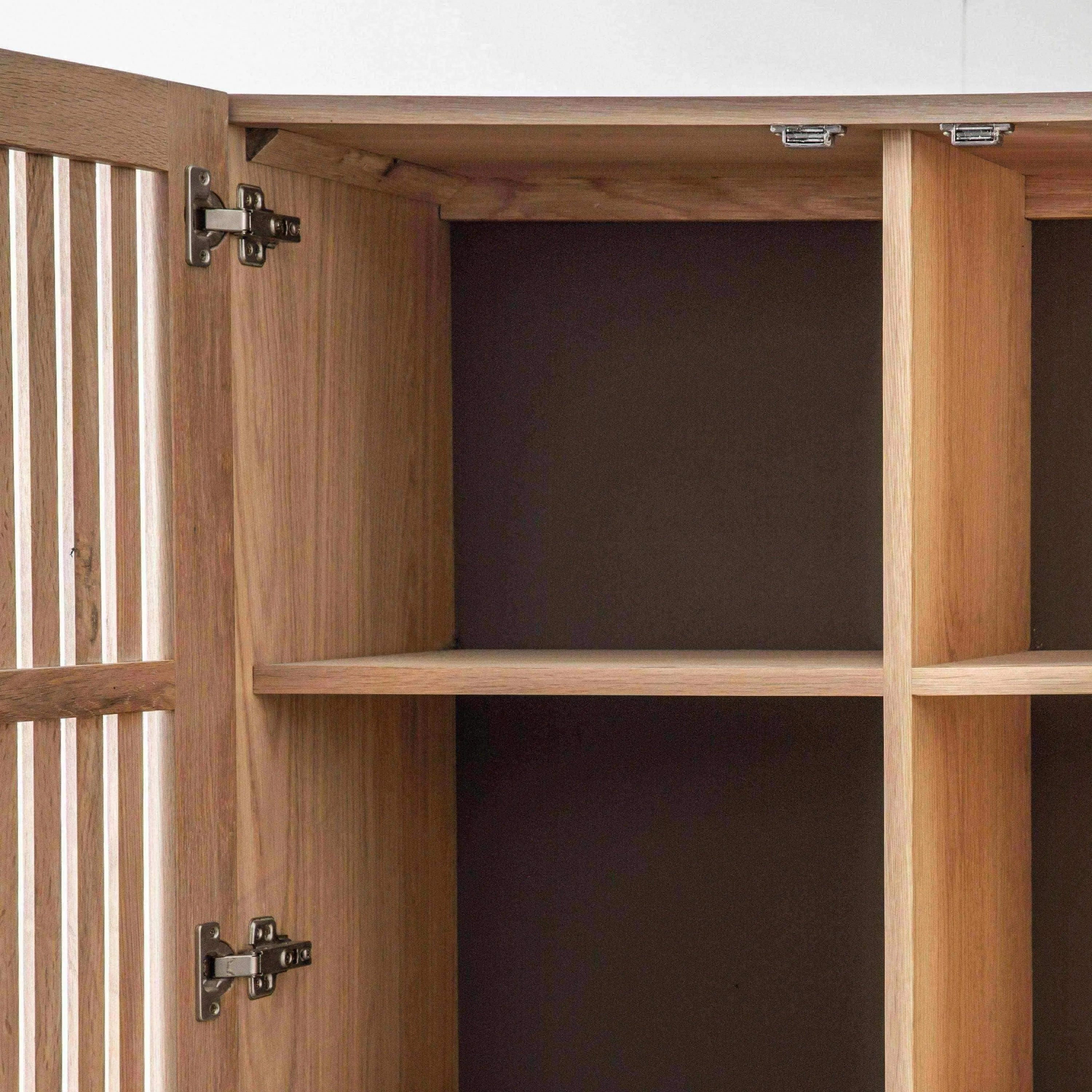Slatted bar cabinet top