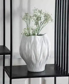 Organic Shape White Flora Vase - The Farthing