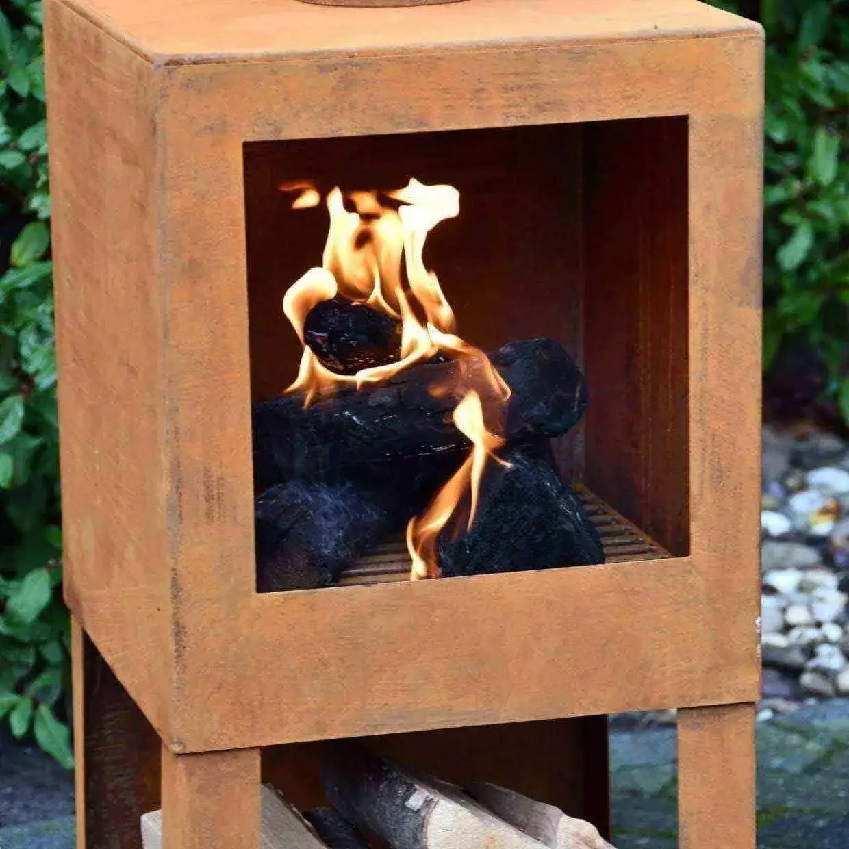 Rusty Steel Outdoor Heater - Square - The Farthing