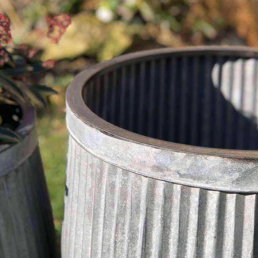Set of 3 Rustic Distressed Fluted Planter - The Farthing